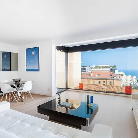 Luxury 3br With Sea View *