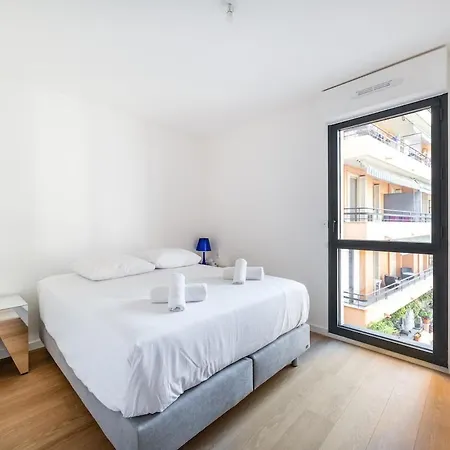 Luxury 3br With Sea View דירה